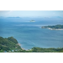 因島公園から見る夏の瀬戸内海