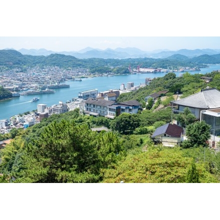 千光寺公園頂上展望台から見る夏風景